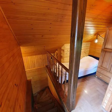 Domek Klimkowka بيت خشبي